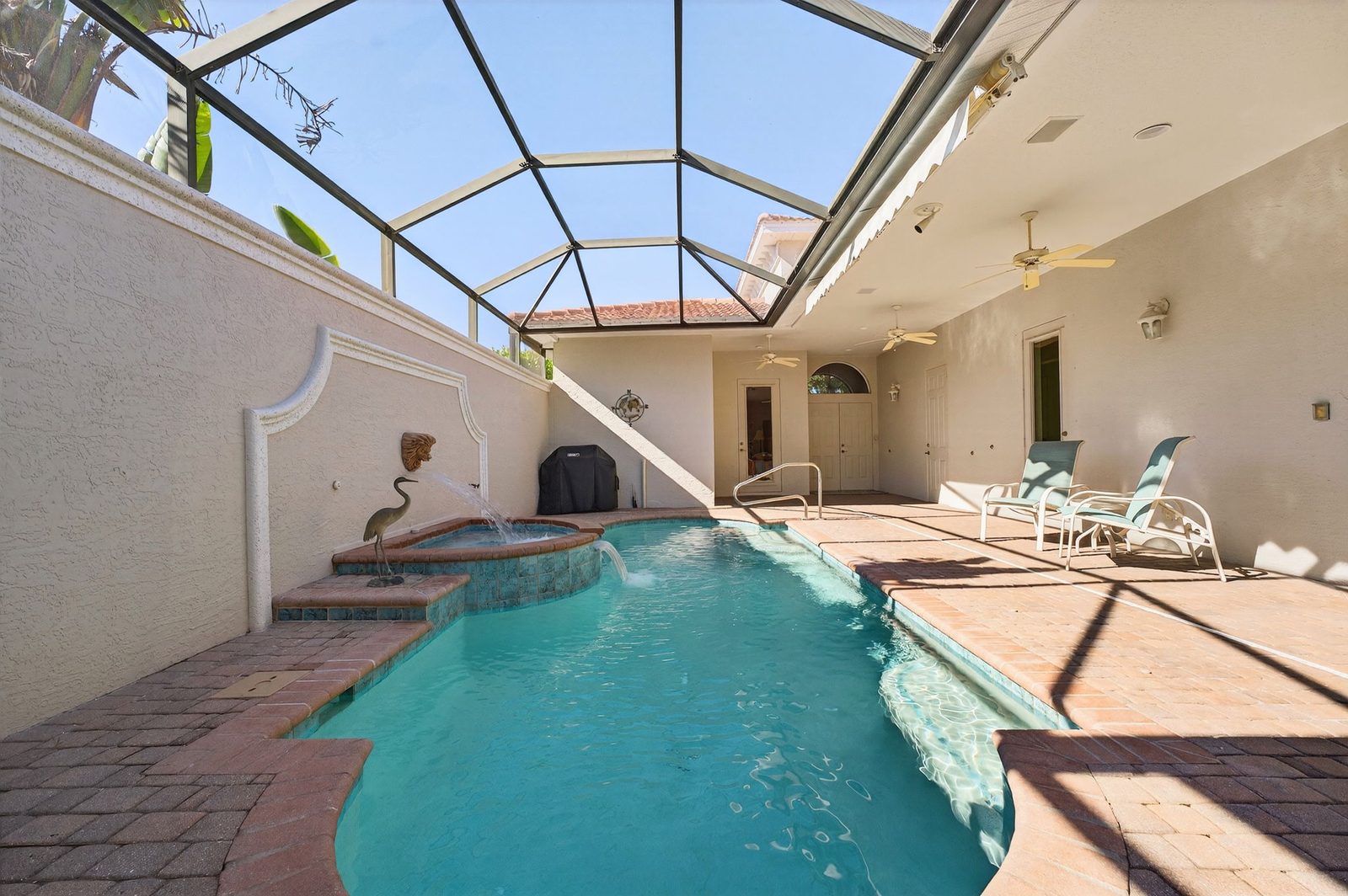 4K cinematic property tours